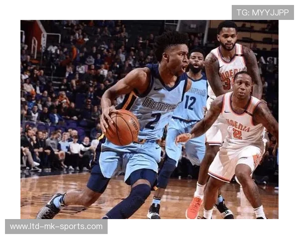 战术革新：某主帅“新阵型”席卷联盟