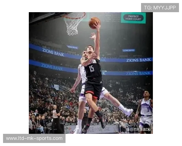 申京统治内线，火箭前场篮板成球队秘密武器